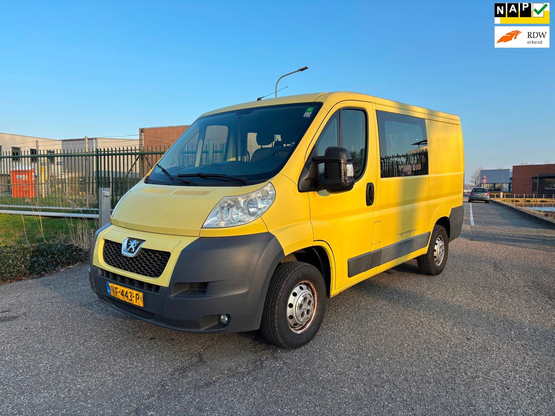 Peugeot Boxer 330 2.2 HDI L1H1 DC Profit+ Clima! Apk! Nap!, Auto's, Voorwielaandrijving, Euro 5, Gebruikt, 4 cilinders