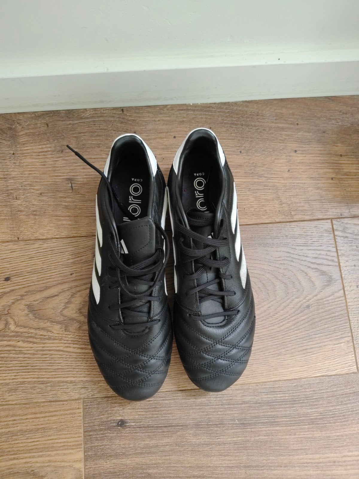 Adidas Copa Voetbalschoenen Zwart/Wit. Maat 42, 1x gebruikt, Maat XS of kleiner, Ophalen of Verzenden, Gebruikt, Schoenen