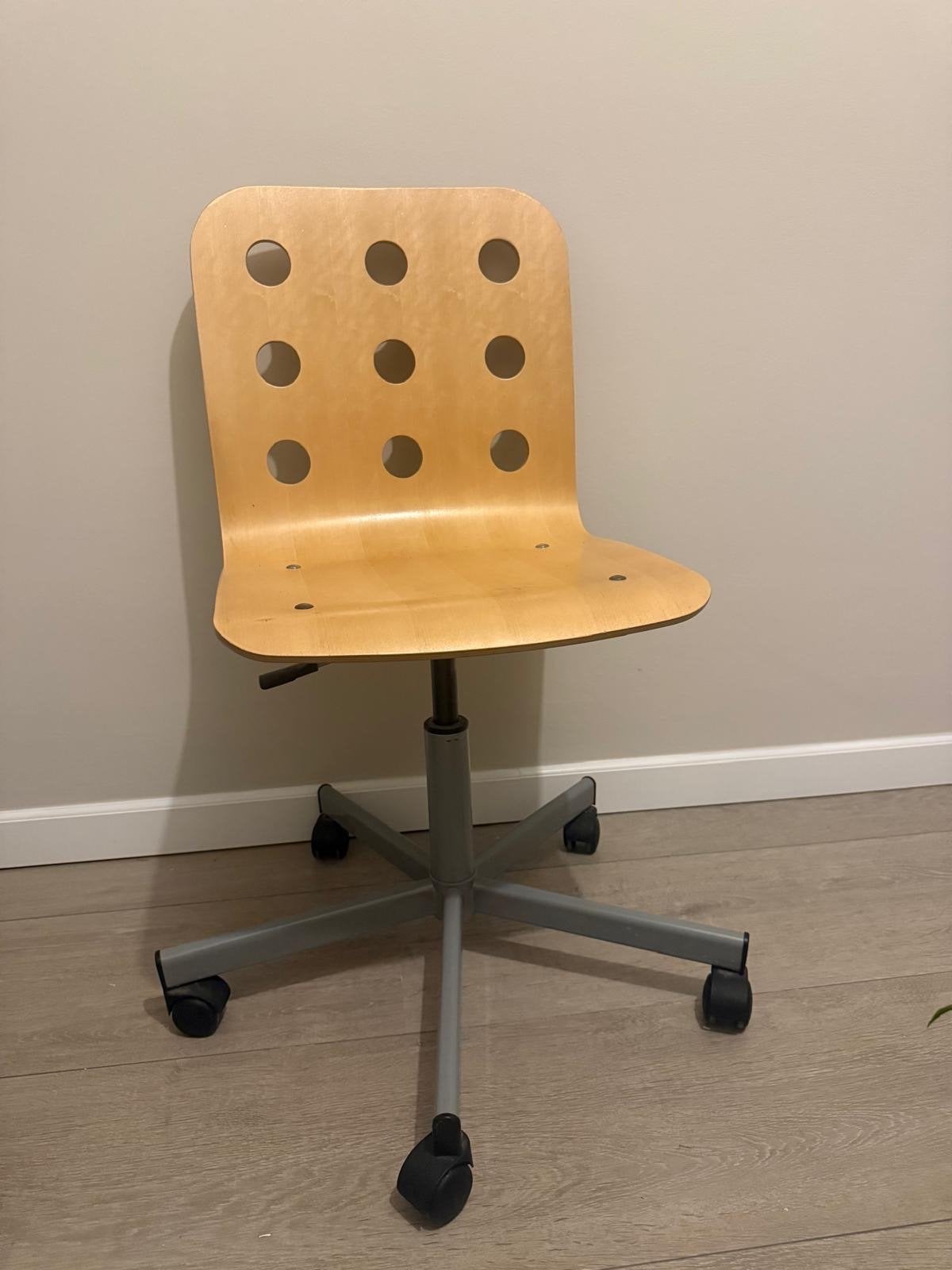 Houten bureaustoel met wielen, Ophalen of Verzenden, Gebruikt, Overige kleuren, Bureaustoel