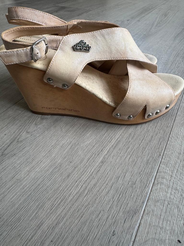 Fornarina muiltjes leer crème / beige nieuw maat 39 DZ, Overige kleuren, Fornarina, Nieuw, Sandalen of Muiltjes