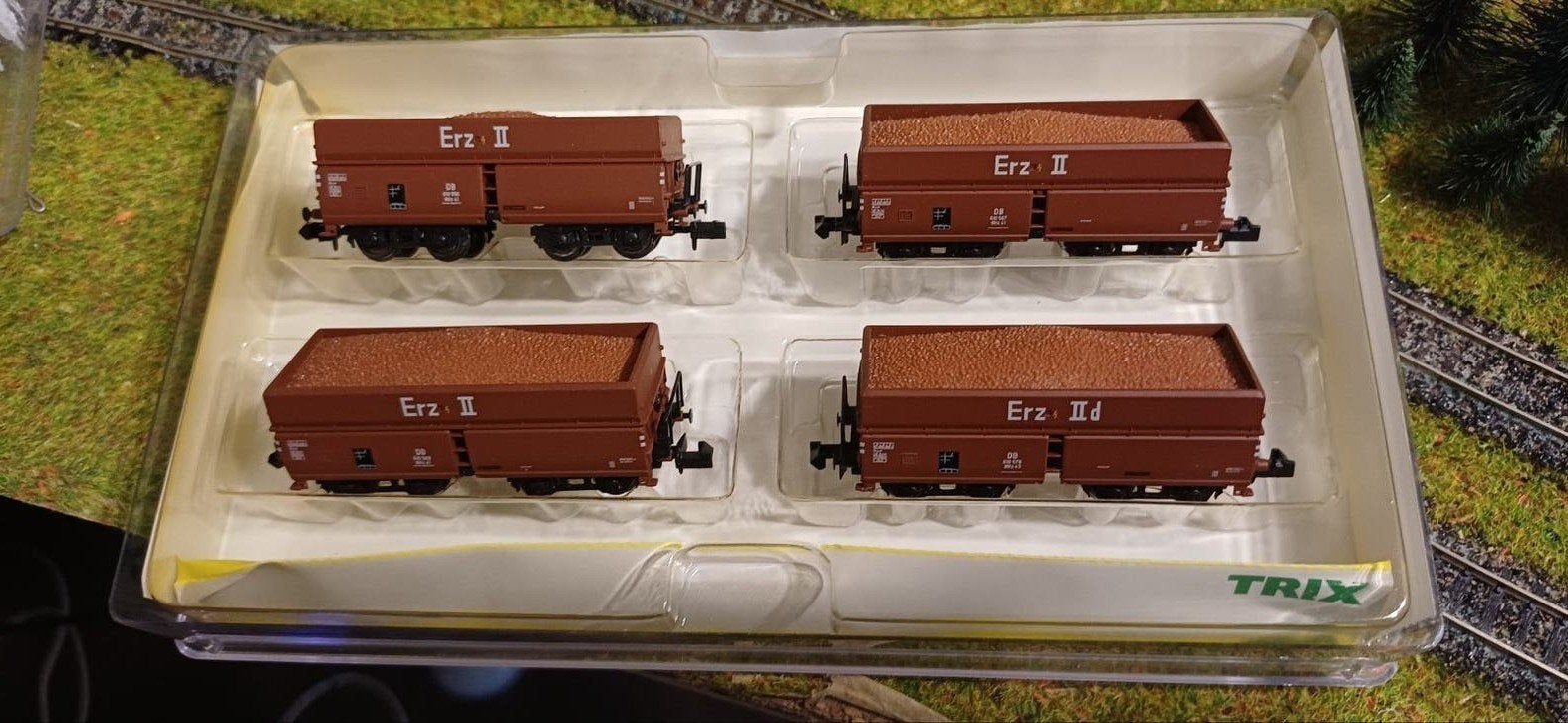Trix Minitrix 15145 Ertswagenset Erz II - Nieuwstaat, Gelijkstroom, Trix, Wagon, Ophalen of Verzenden