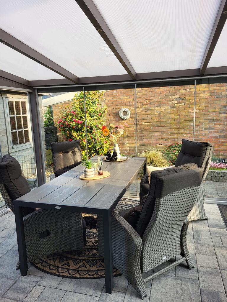 JYSK Tuinset - Zo goed als nieuw, altijd binnen gestaan, Tuin en Terras, Tuinsets en Loungesets, Ophalen, 4 zitplaatsen, Zo goed als nieuw