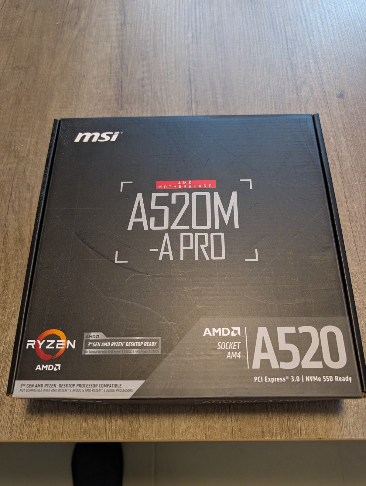 MSI A520M-A PRO Moederbord met AMD Ryzen 5 5600G CPU, Computers en Software, Gebruikt, DDR4, AM4, Ophalen of Verzenden
