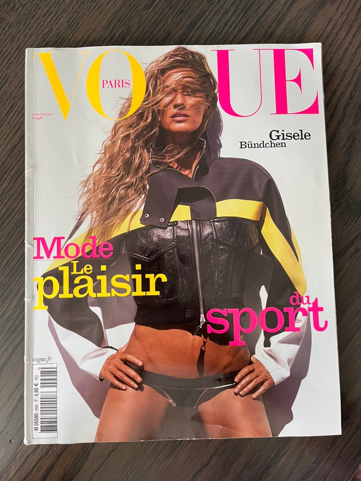 Vogue Paris 2019 Gisele Bundchen Special !!, Ophalen of Verzenden, Gelezen