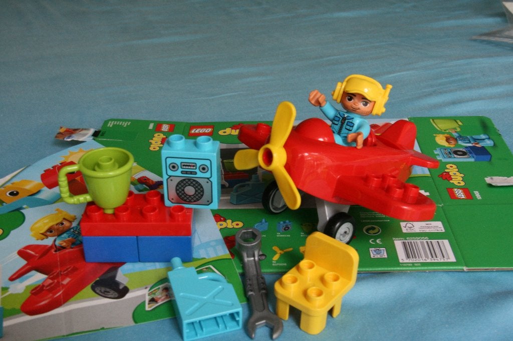 Duplo 10908 - vliegtuig compleet en zgan, Ophalen, Inclusief instructies, Overige thema's, Zo goed als nieuw