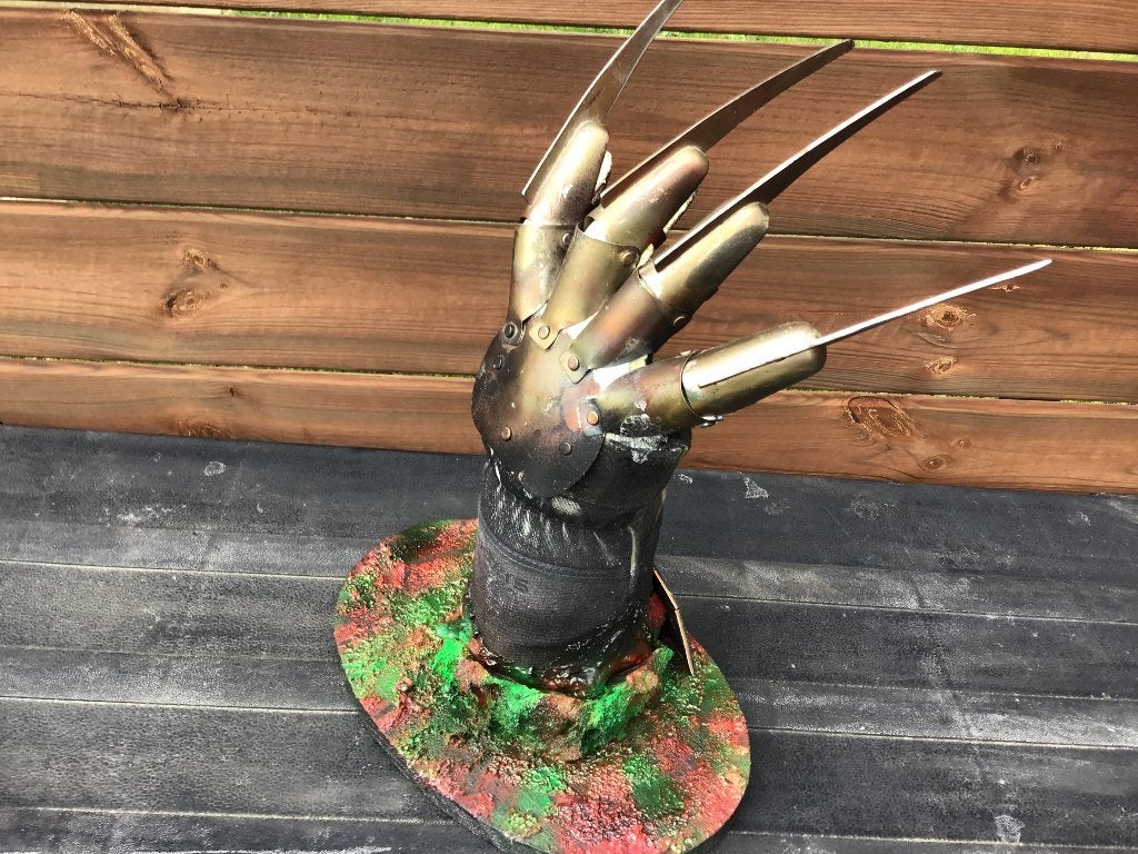 Custom Freddy Krueger glove display horror prop, Ophalen