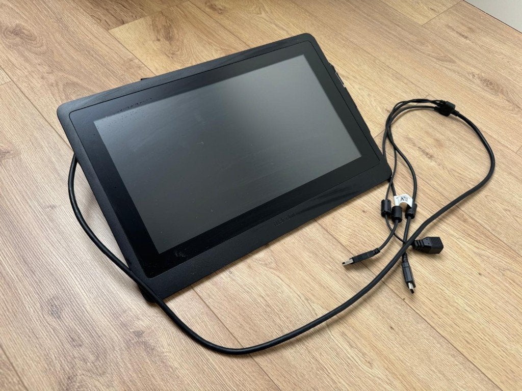 Wacom Cintiq 16 – 15,6 inch, Computers en Software, Tekentablets, Gebruikt, Wacom Cintiq, Ophalen of Verzenden, Zollhof 11-15 40221 Düsseldorf