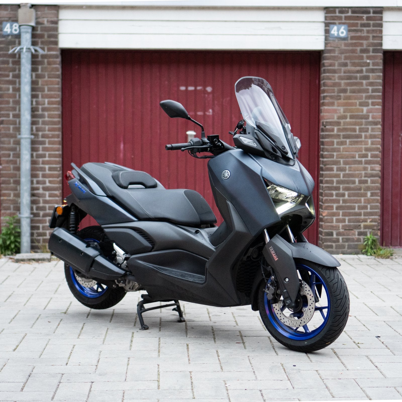 Yamaha X MAX 300 - Zo goed als nieuw, weinig kilometers, Scooter, 300 cc, Gebruikt, Particulier