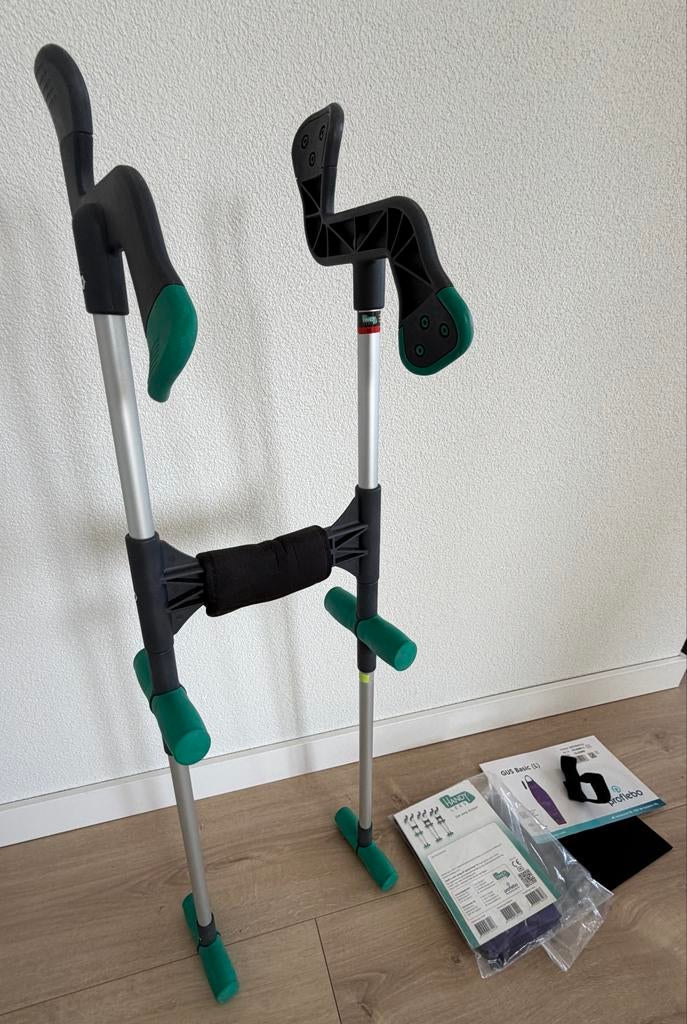 Handy Legs aantrek- en uittrekhulp voor steunkousen (maat L), Diversen, Verpleegmiddelen, Ophalen, Zo goed als nieuw