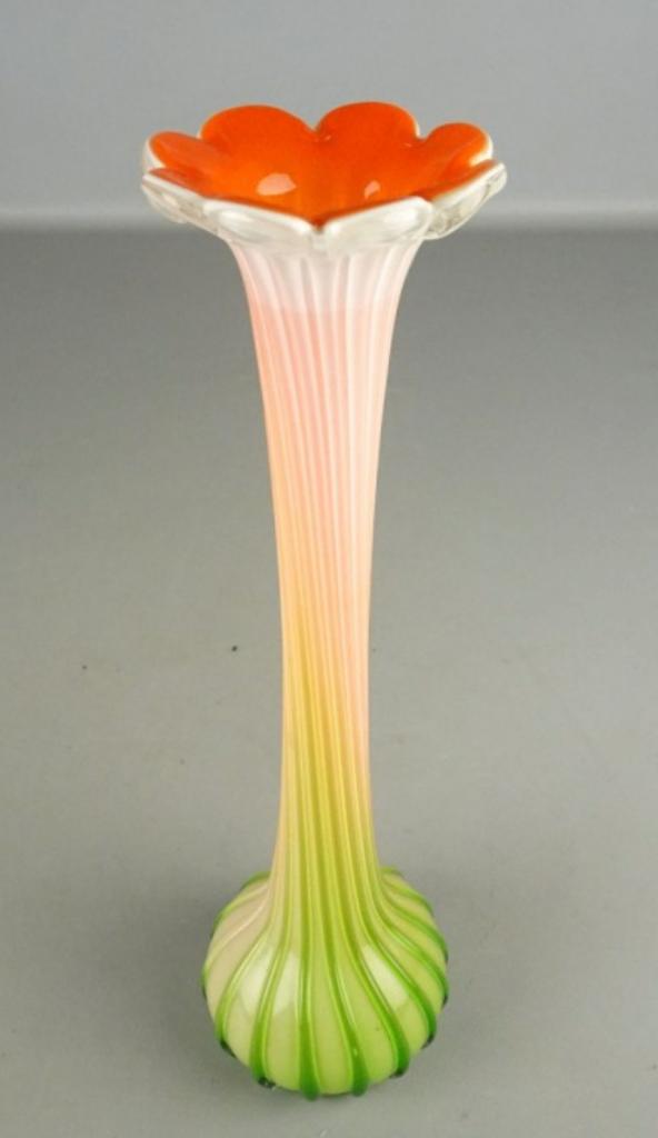 Vintage Vaas hoog glas rood groen wit curiosa bloem Antiek, Verzenden