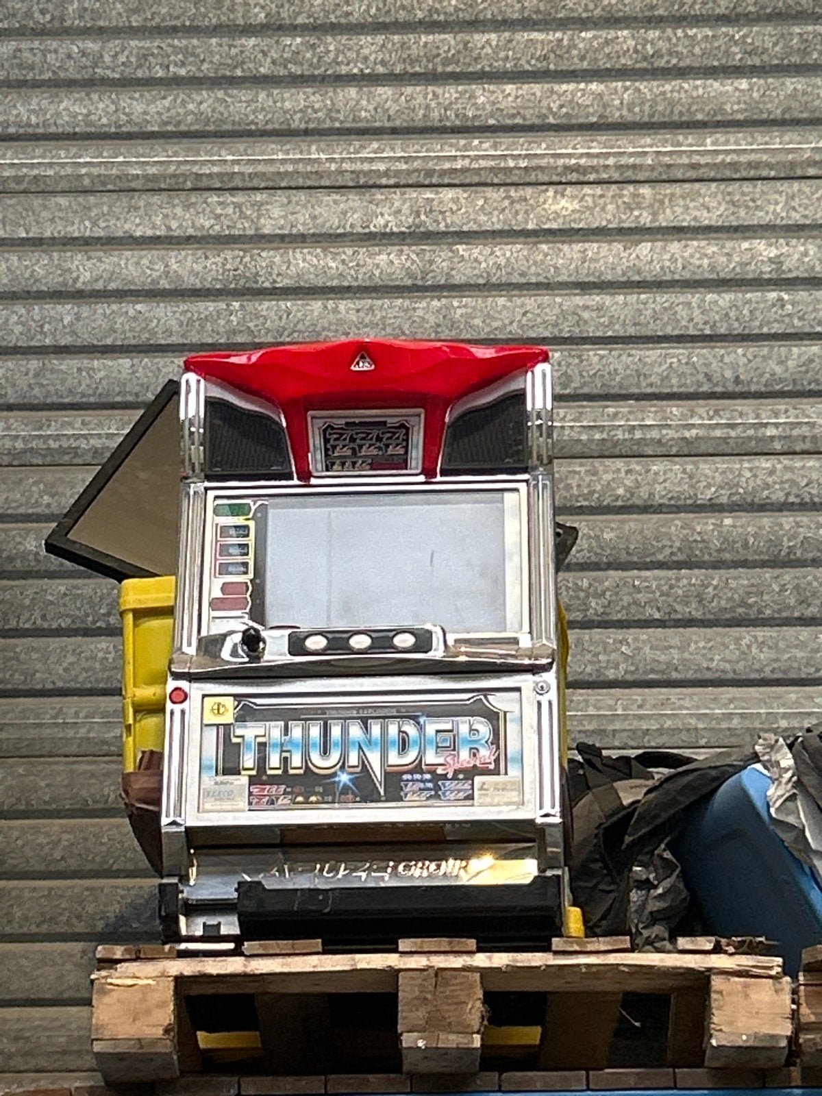 Thunder gokkast / speelautomaat, Overige munten, Ophalen of Verzenden, Gebruikt