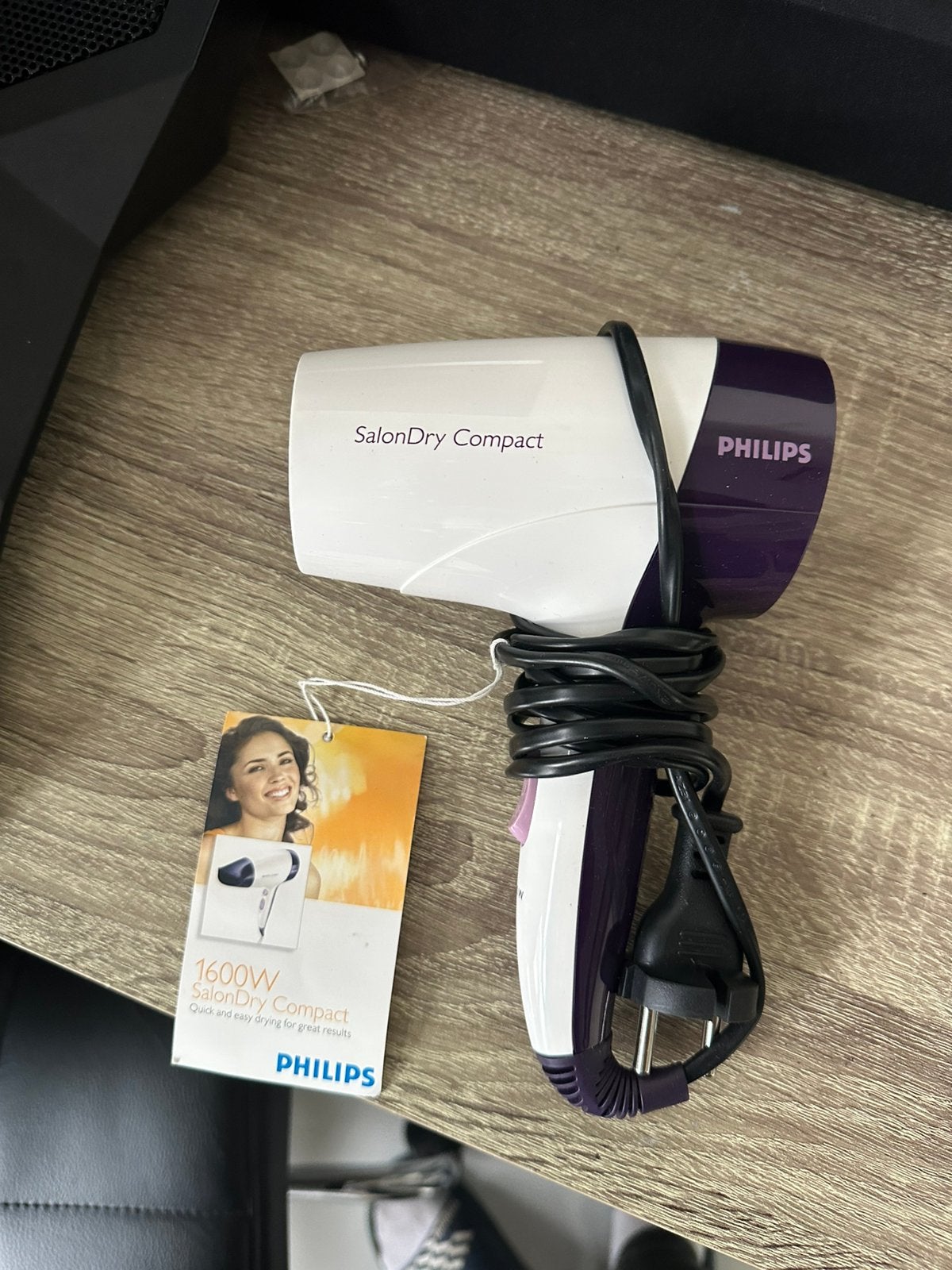 Salondry compact fohn Phillips, Ophalen of Verzenden, Zo goed als nieuw, Scheren en Epileren