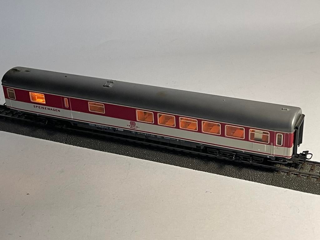 ** NIEUWSTAAT ** Märklin 4094.1 ** PERSONEN/REST./RIJTUIG **, Wisselstroom, Wagon, Ophalen of Verzenden, Zo goed als nieuw