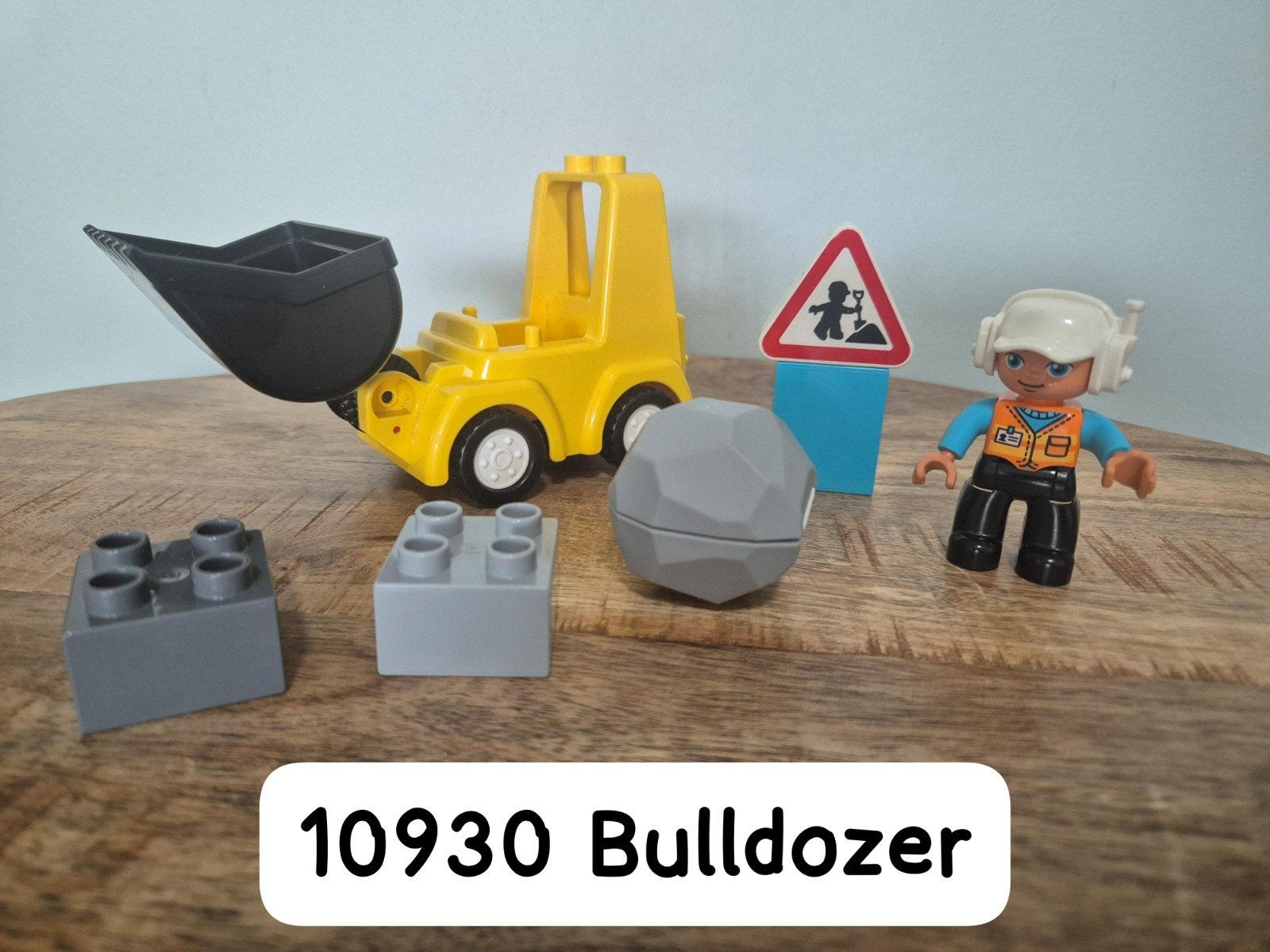 LEGO DUPLO 10930 Bulldozer met bouwvakker en accessoires, Ophalen of Verzenden, Gebruikt