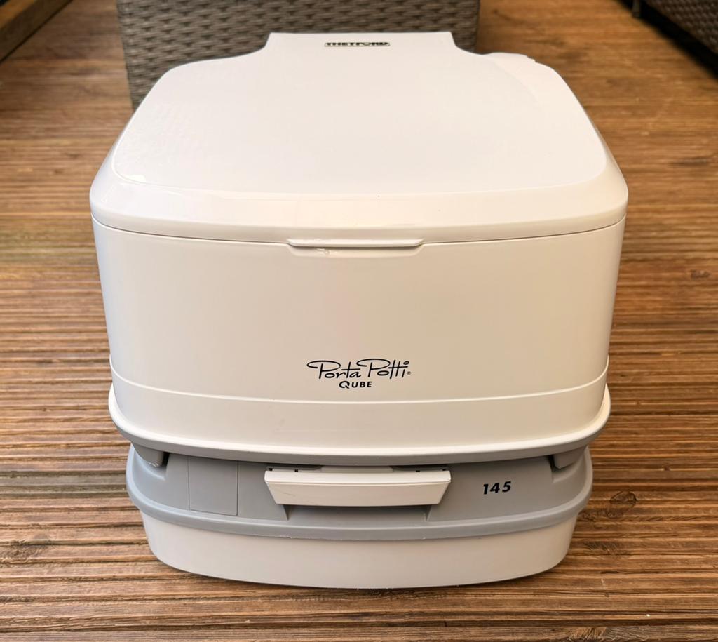 Chemisch toilet/camping/ Porta Potti Qube 145, Caravans en Kamperen, Ophalen, Zo goed als nieuw