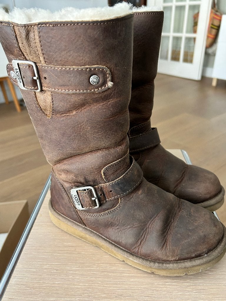 Ugg Kensington Biker Boot, maat 37, Hoge laarzen, UGG, Bruin, Ophalen of Verzenden