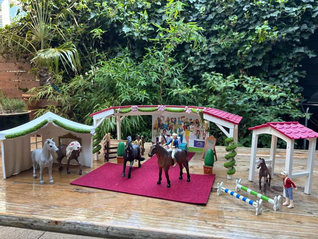 Schleich Paardenshow Set met Figuren en Accessoires, Ophalen of Verzenden, Zo goed als nieuw, Jongen of Meisje