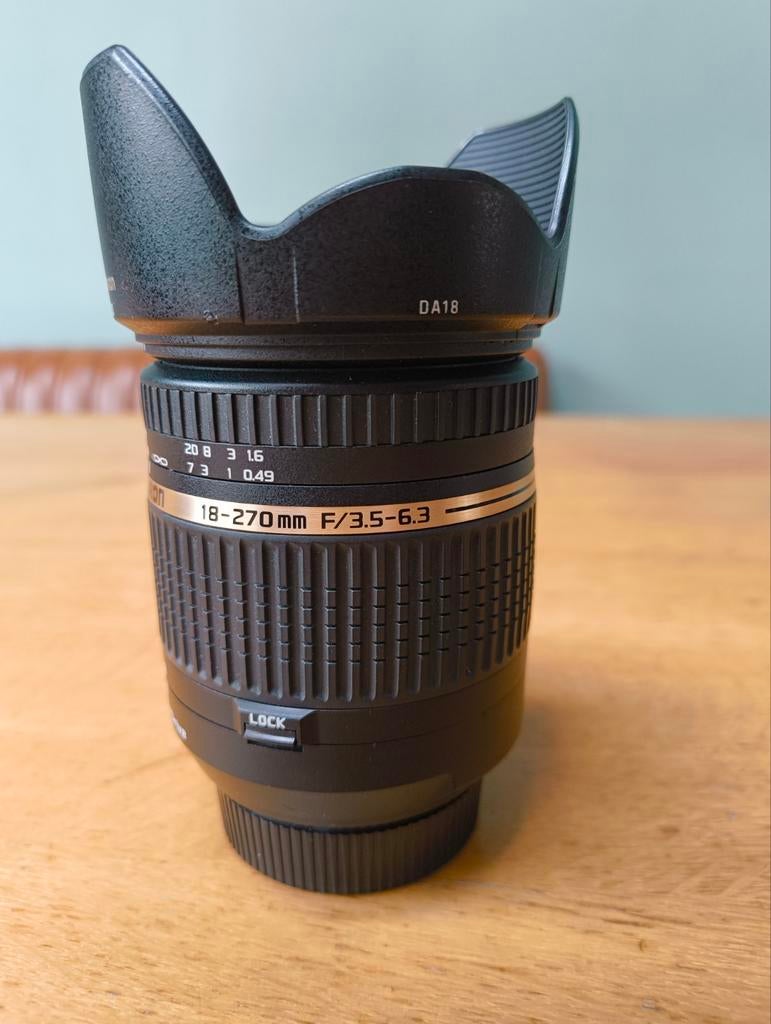 Tamron 18-270mm F/3.5-6.3 Di II VC PZD all-in-one superzoom, Audio, Tv en Foto, Fotografie | Lenzen en Objectieven, Ophalen of Verzenden
