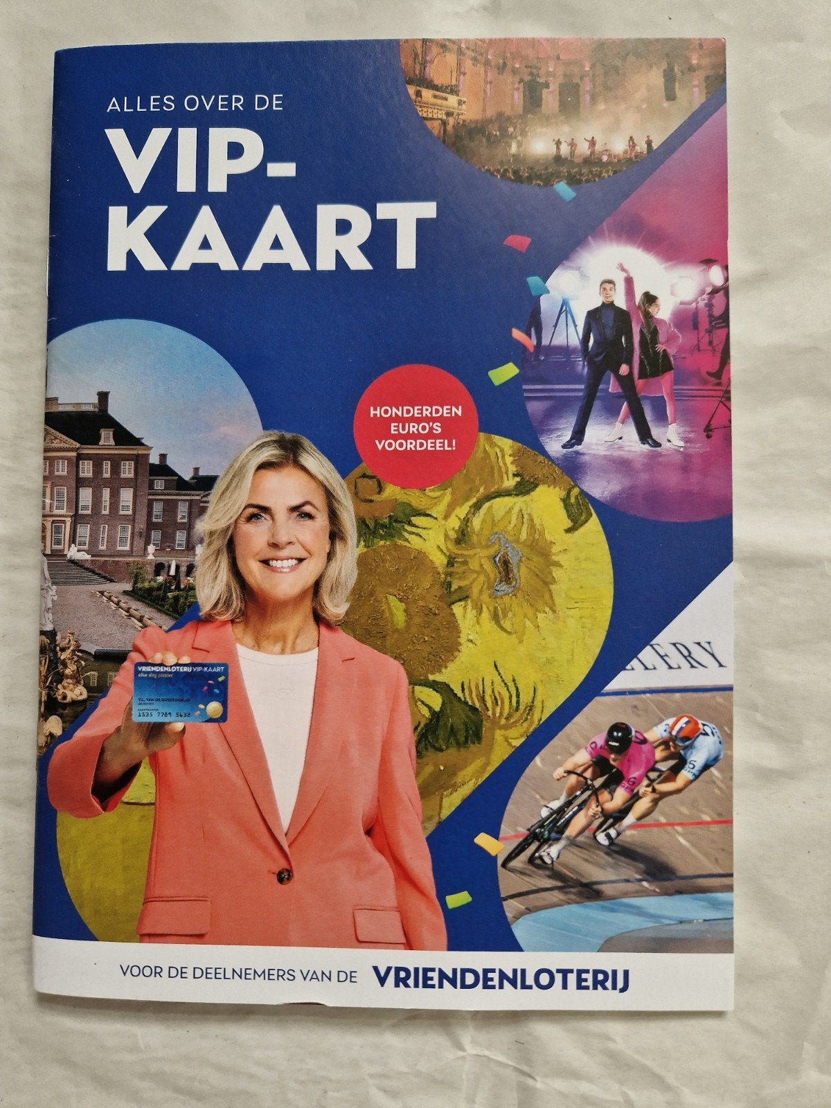 Vriendenloterij. Boekje met 15 kortingsbonnen., Drie personen of meer, Juni