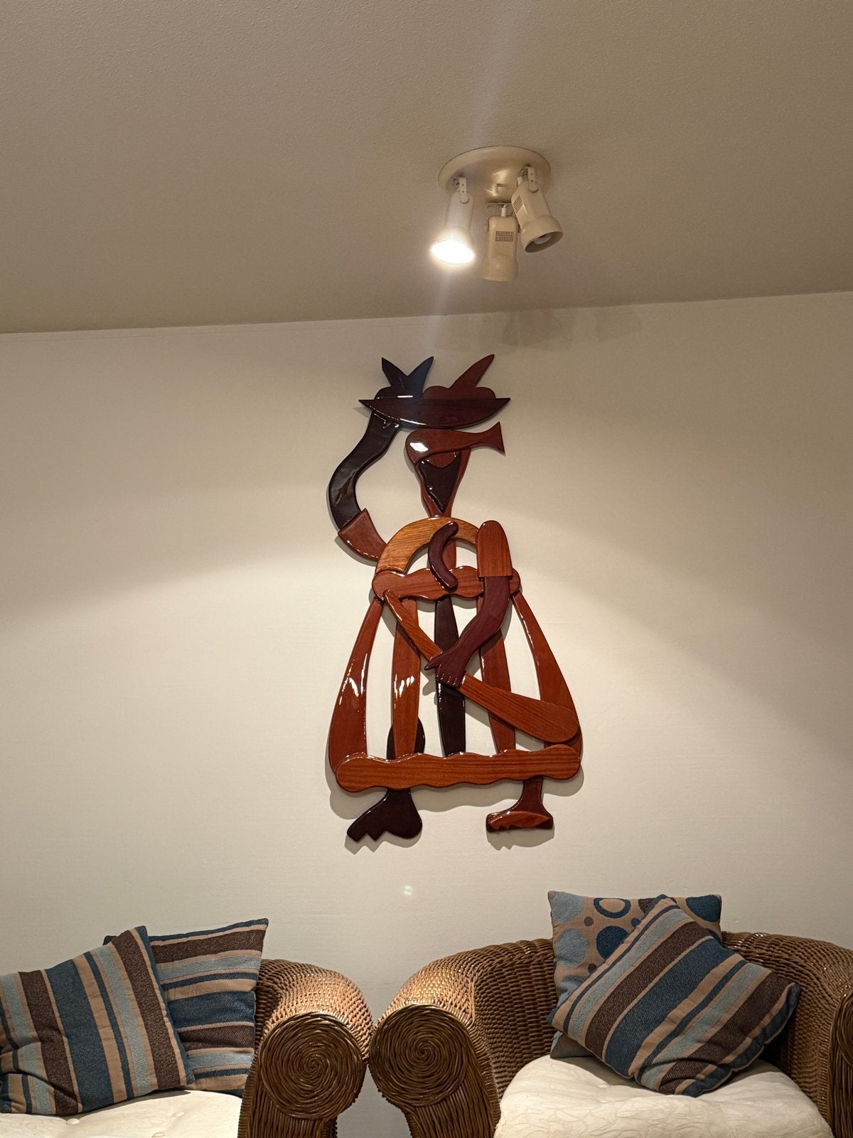 Unieke houten wanddecoratie - Abstract figuur, Antiek en Kunst, Handgemaakt, Wanddecoratie, Bruin, Modern