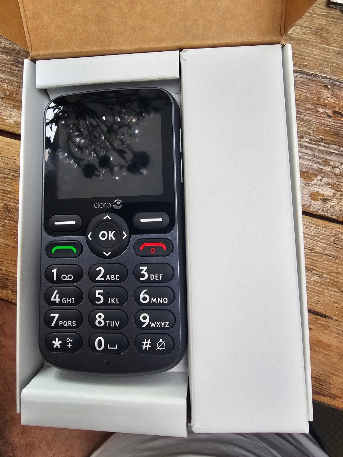 senioren telefoon, Ophalen of Verzenden, Zo goed als nieuw, 6 megapixel of meer