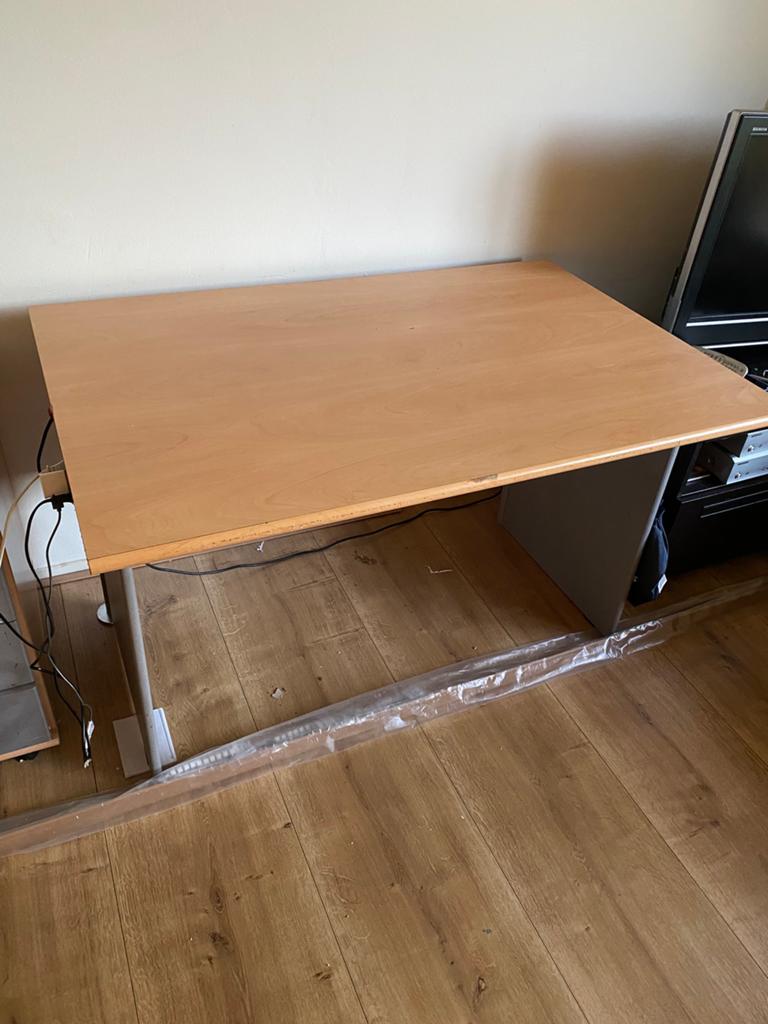 Gratis ophalen praktisch bureau, Ophalen, Gebruikt