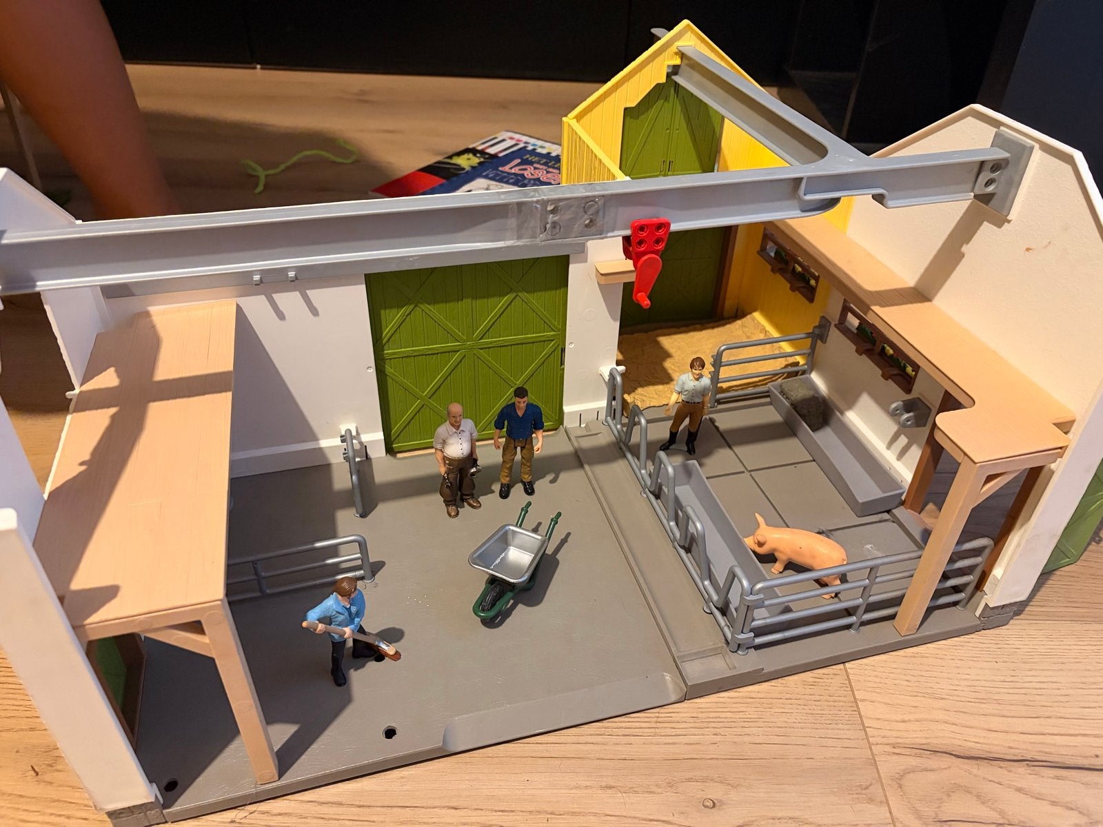 Schleich stal met afneembaar dak - niet compleet, Ophalen, Gebruikt, Jongen of Meisje