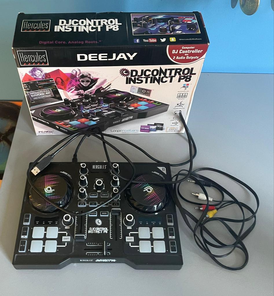 Hercules DJControl Instinct P8 DJ Controller met doos, Muziek en Instrumenten, Dj-sets en Draaitafels, Ophalen, Zo goed als nieuw