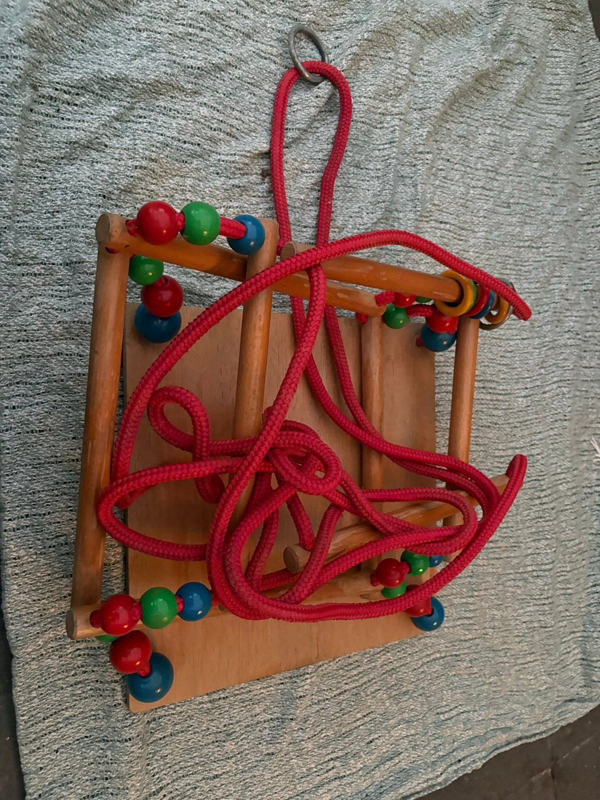 Houten babyschommel met kralen, Ophalen of Verzenden, Gebruikt, Schommel