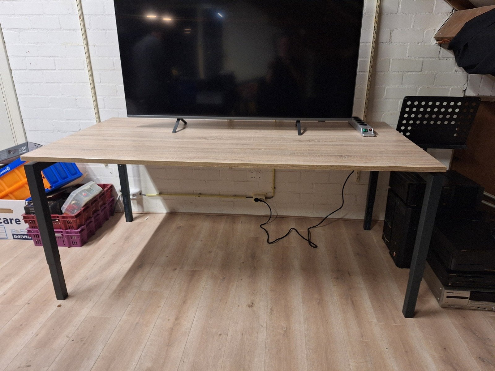 Ruime Tafel/Bureau 2x1m, Ophalen