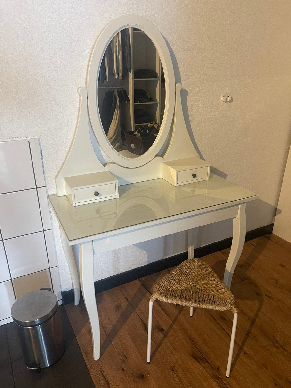 Ikea make-up tafel met spiegel en kruk, Ophalen, 50 tot 100 cm, Minder dan 100 cm