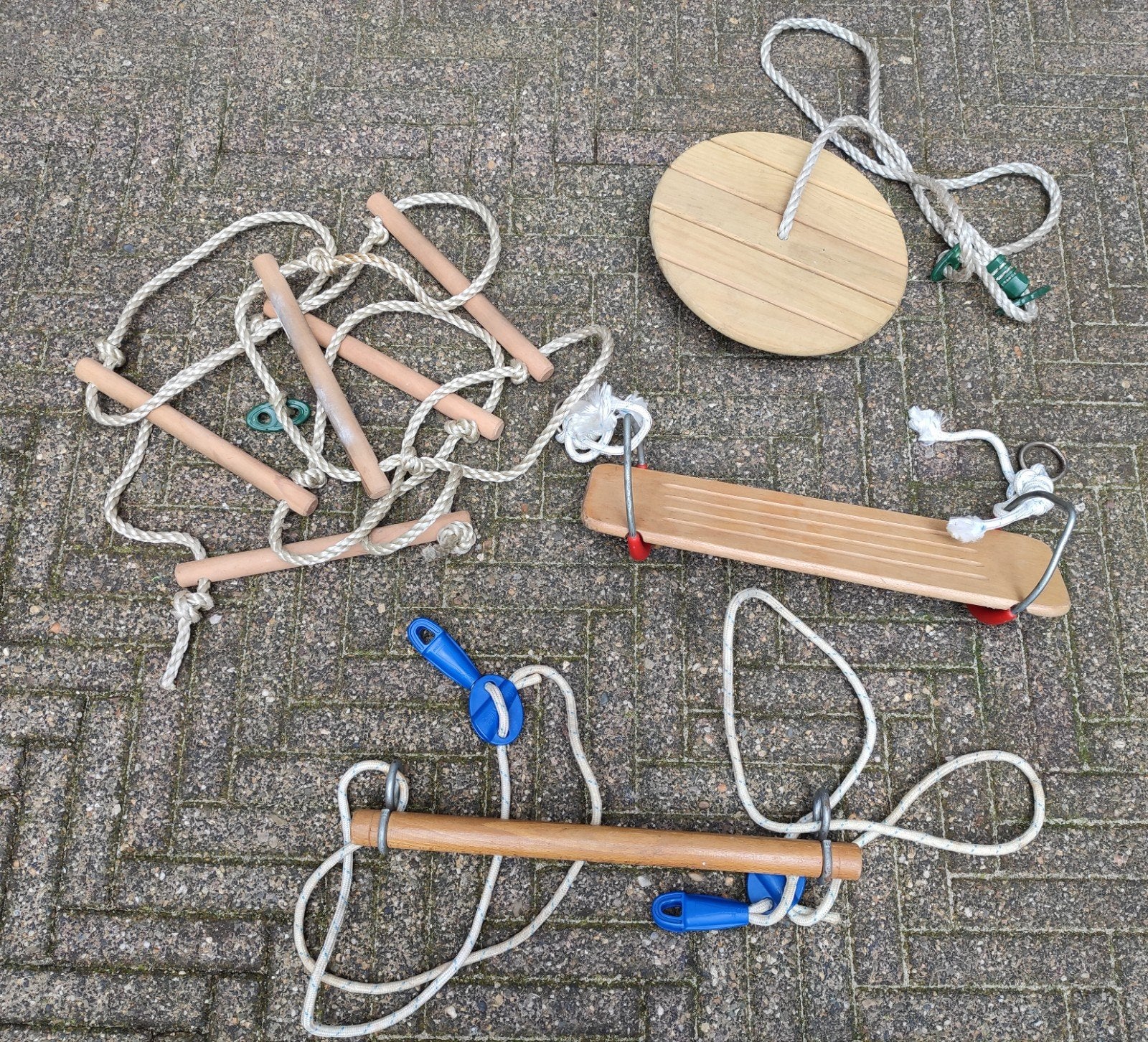 Diverse speeltoestel onderdelen: schommel, klimtouw, ladder, Ophalen of Verzenden, Gebruikt, Schommel