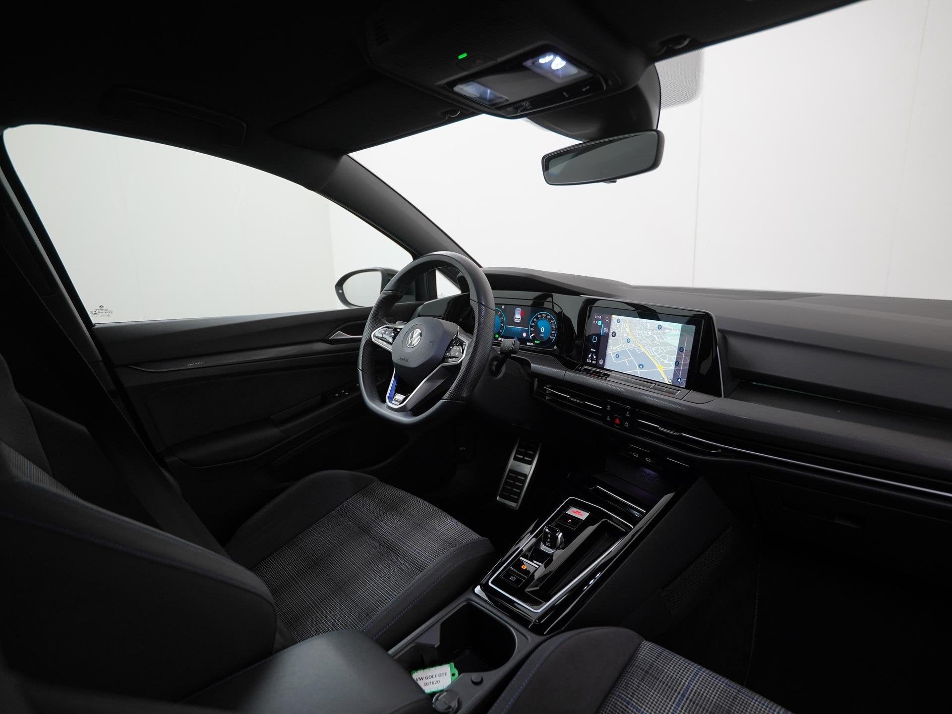 Volkswagen Golf 1.4 eHybrid GTE | Trekhaak | 18'' Bergamo |, 12 maanden, Gebruikt, 4 cilinders, Plug-in hybride