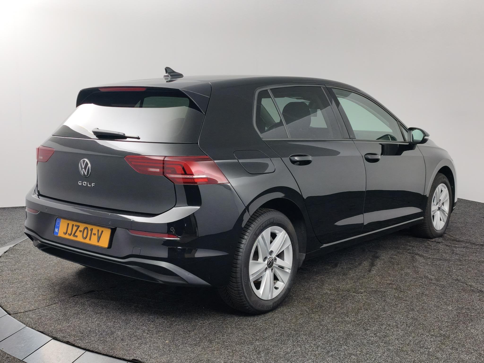 Volkswagen Golf 1.5 TSI Life Edition / Comfort-pakket /, Auto's, Voorwielaandrijving, Stof, 4 cilinders, Zwart