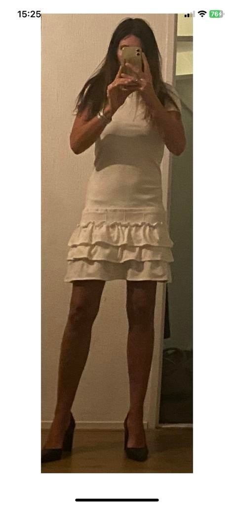 Nikkie jurk stretch maat 32 NIEUW, Beige, Nieuw, Ophalen of Verzenden, Maat 34 (XS) of kleiner