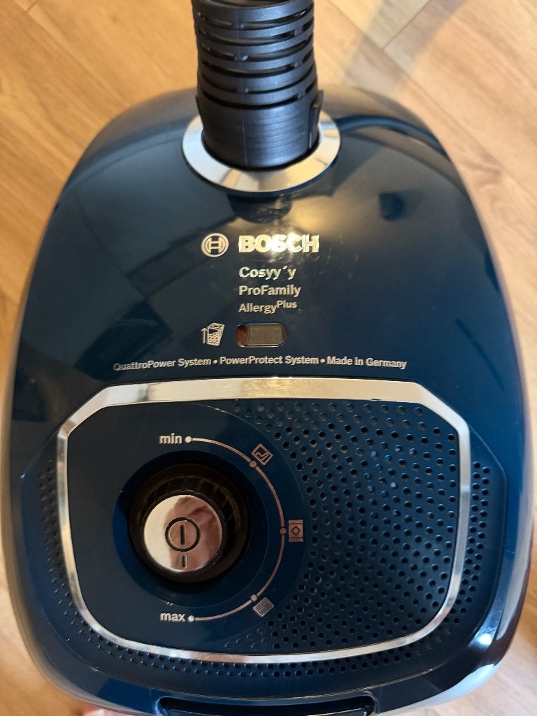 Bosch Cosy'y ProFamily Stofzuiger, Witgoed en Apparatuur, Gebruikt, Bosch, Minder dan 1200 watt, Ophalen