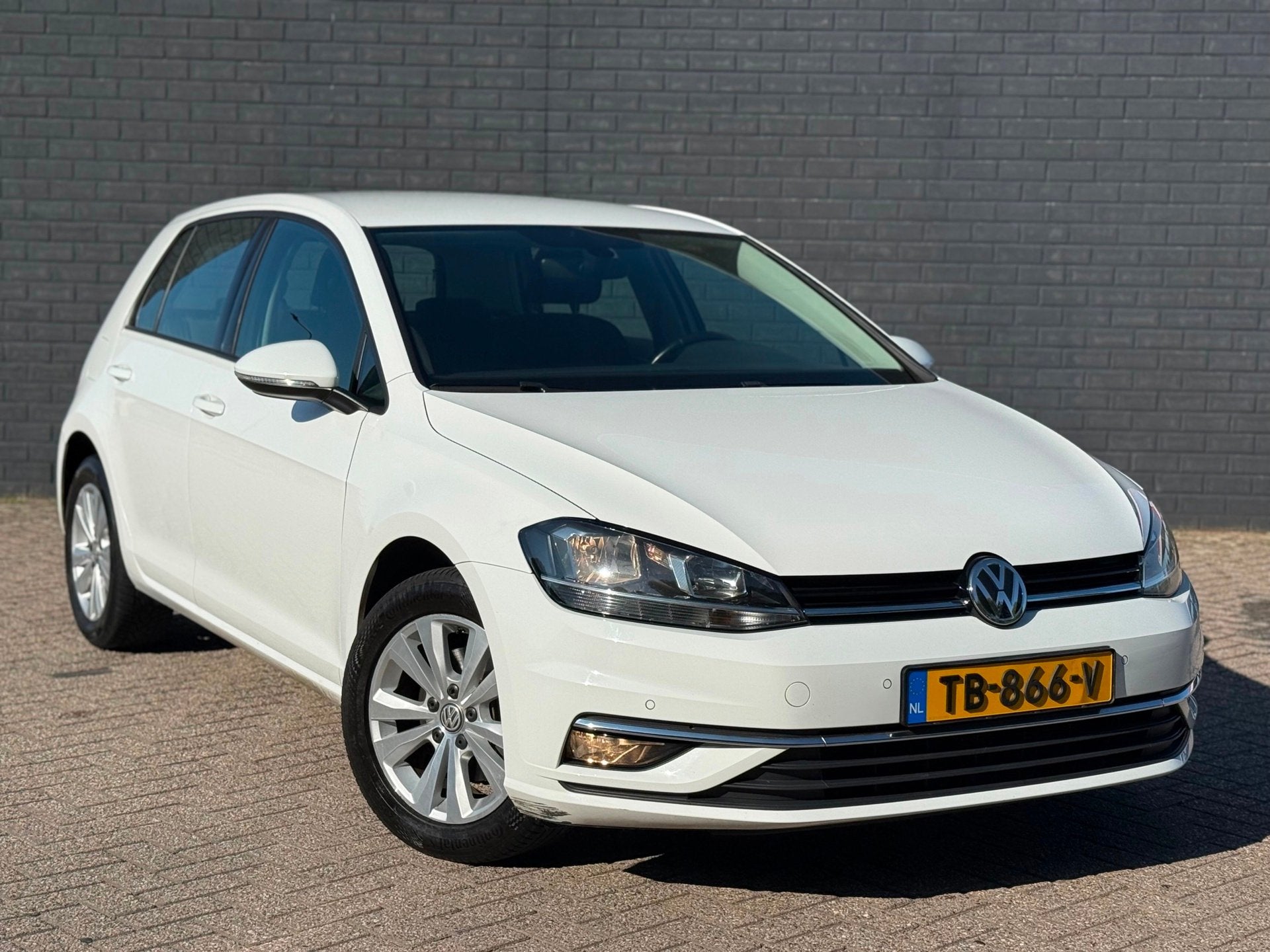 Volkswagen Golf 1.6 TDI Comfortline Bj 2018 ECC Airco Groot, Auto's, Voorwielaandrijving, Stof, Gebruikt, Euro 6
