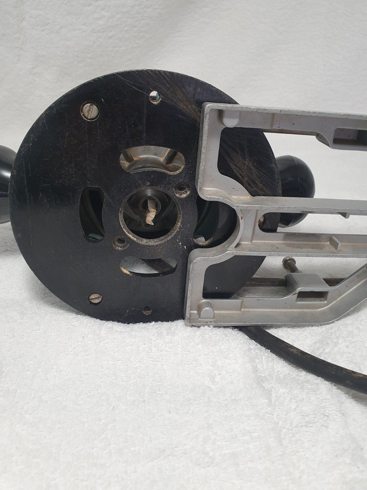 Black & Decker Bovenfrees HD1250 (Vintage), Doe-het-zelf en Verbouw, Gereedschap | Freesmachines, Gebruikt, Ophalen of Verzenden