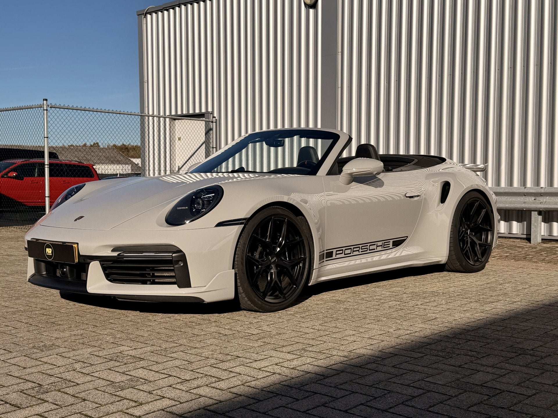 Porsche 911 Cabrio 3.8 Turbo S 992 | Sportdesign | Approved, Auto's, Automaat, Dealer onderhouden, Cabriolet, 4 stoelen