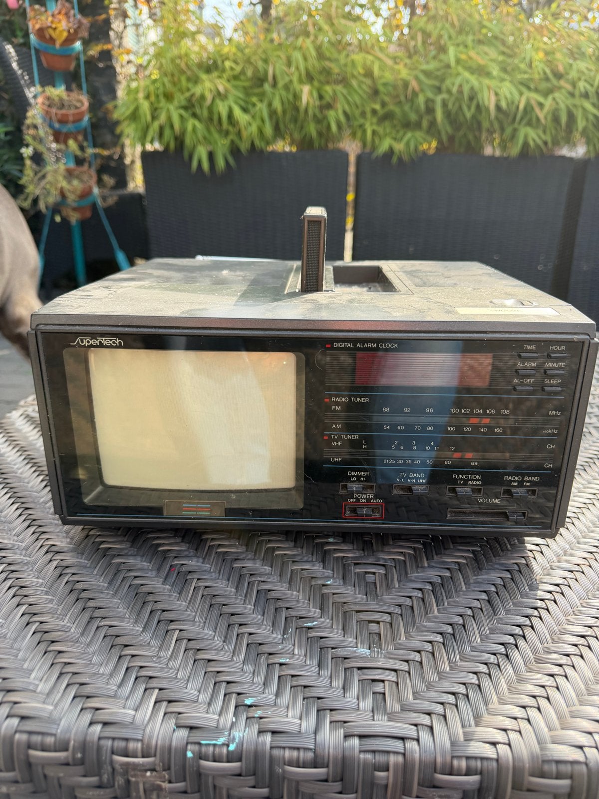 SuperTech Draagbare TV met Radio en Wekker, Verzenden, Gebruikt, Minder dan 40 cm, Overige merken