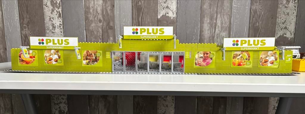 Laatste week te koop: Mega Plus Bricks Supermarkt, Ophalen of Verzenden, Zo goed als nieuw, Overige merken