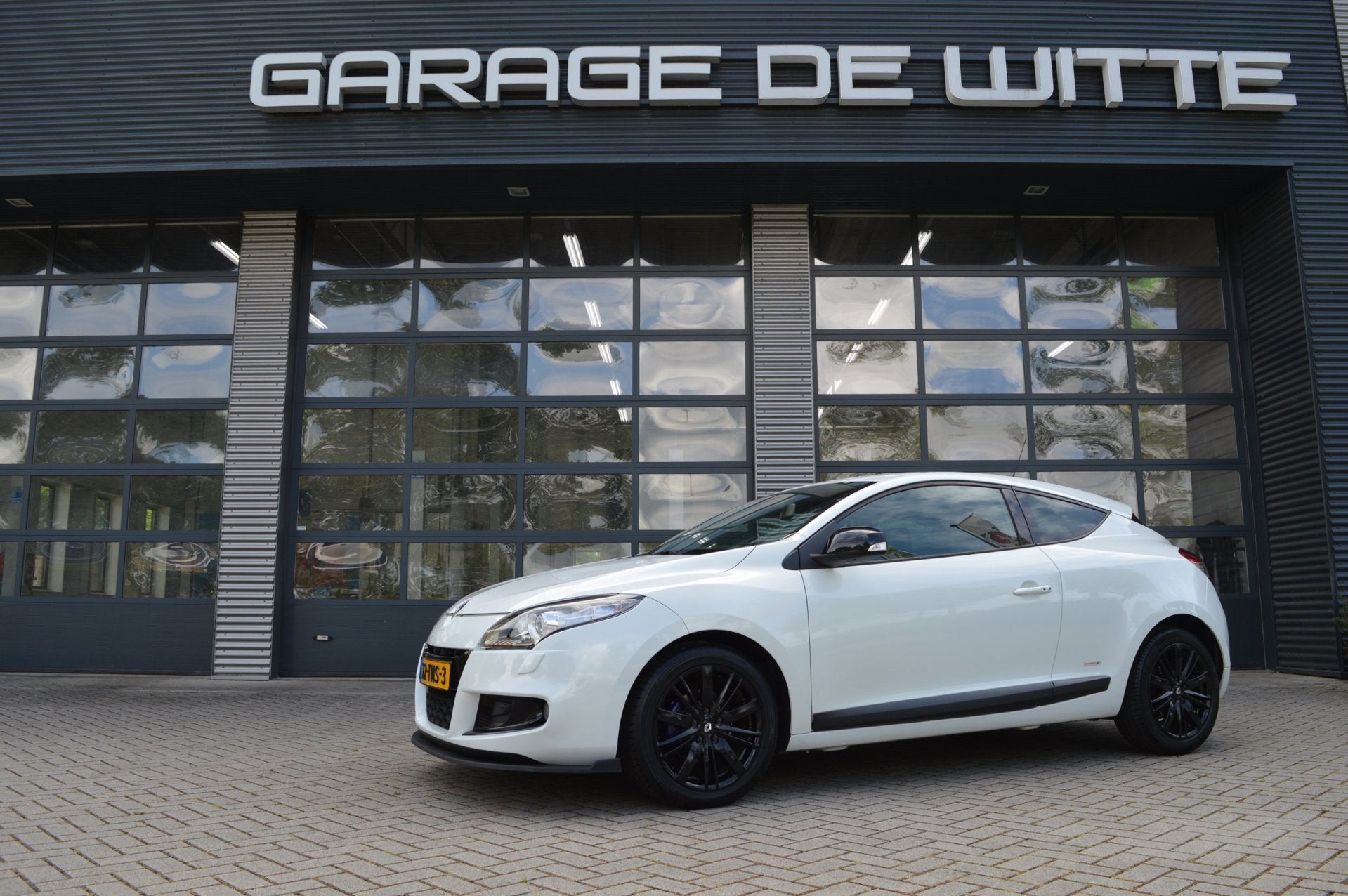 Renault Mégane Coupé 1.4 TCe Monaco GP, Auto's, Voorwielaandrijving, Euro 5, Gebruikt, Zwart