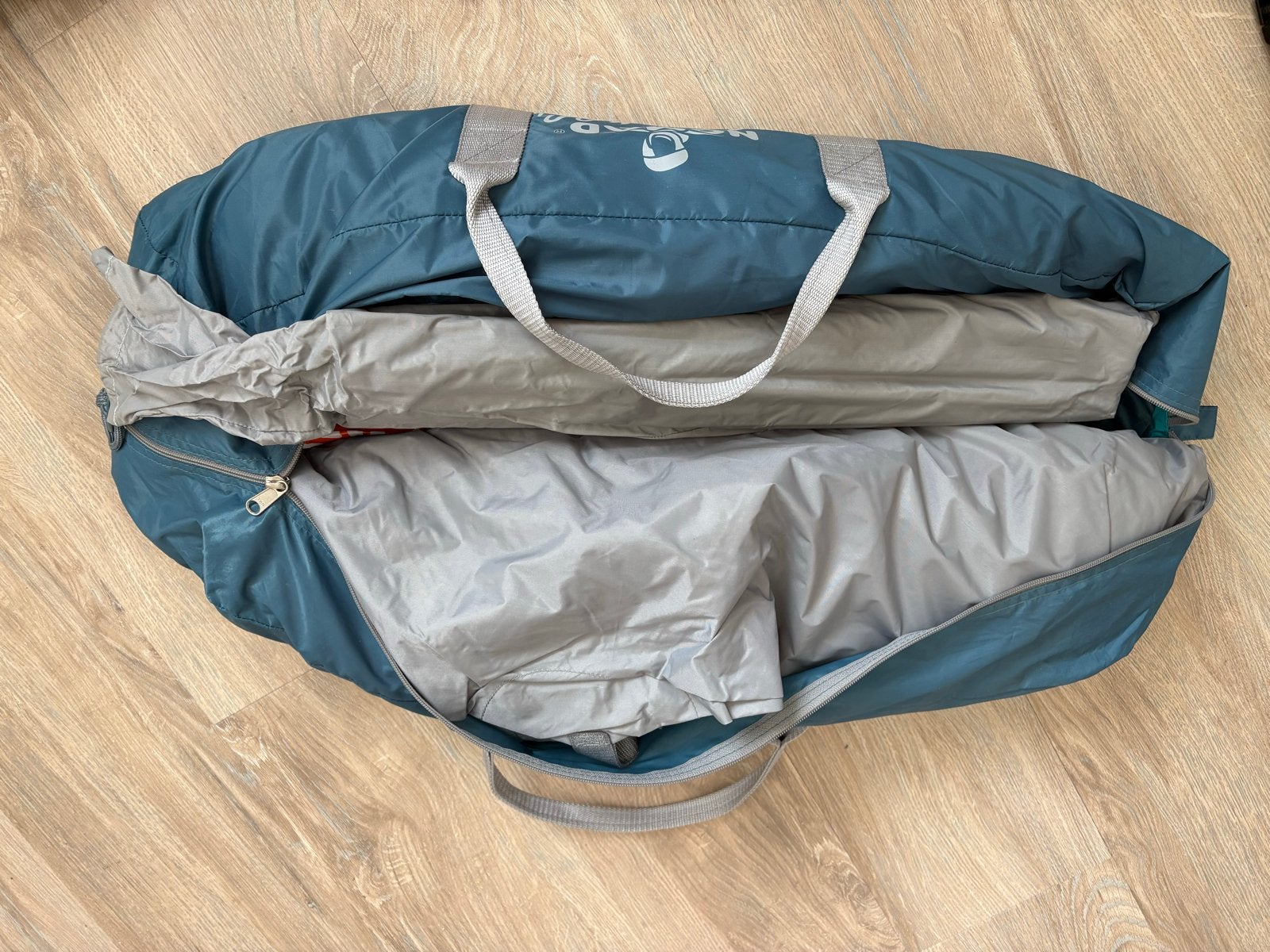 Nomad Touarec III tent - 2-3 persoons, Ophalen, Gebruikt, Tot en met 2