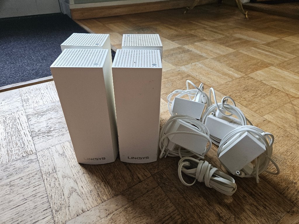 Linksys Velop tri-band Mesh Wifi (4-pack wit), Ophalen, Gebruikt, Router, Linksys
