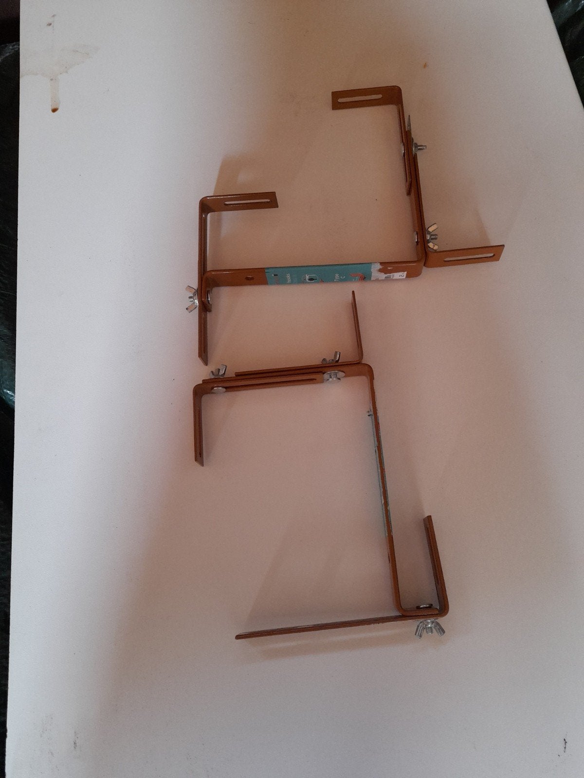 Verstelbare balkonhaken nieuw, Kunststof, Minder dan 30 cm, Rond, Nieuw