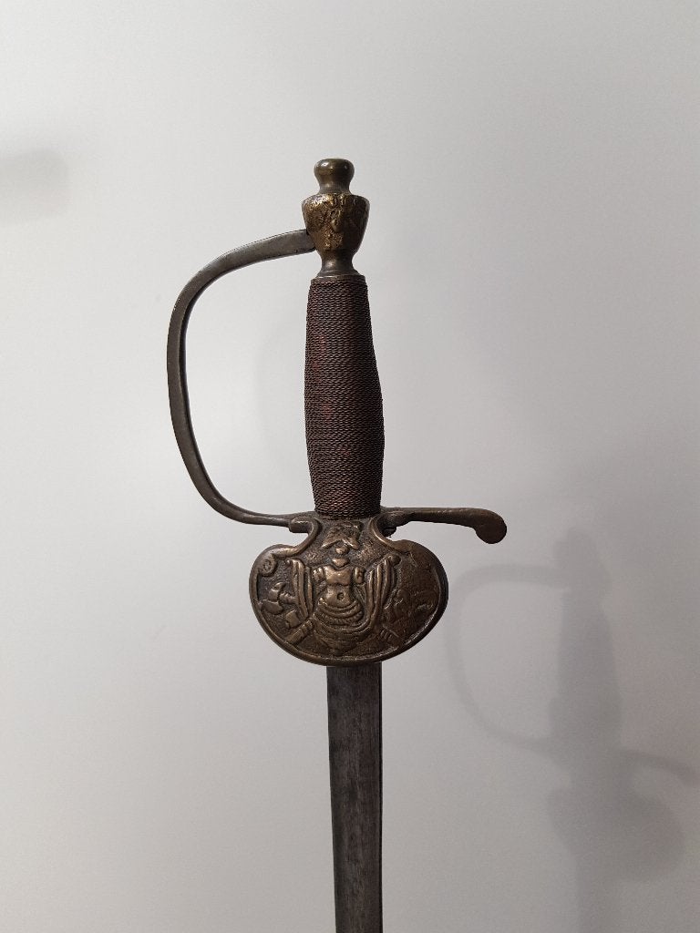 Kindersabel in lederen schede, sabel, degen, Ophalen of Verzenden, Landmacht, Overige gebieden, Zwaard of Sabel