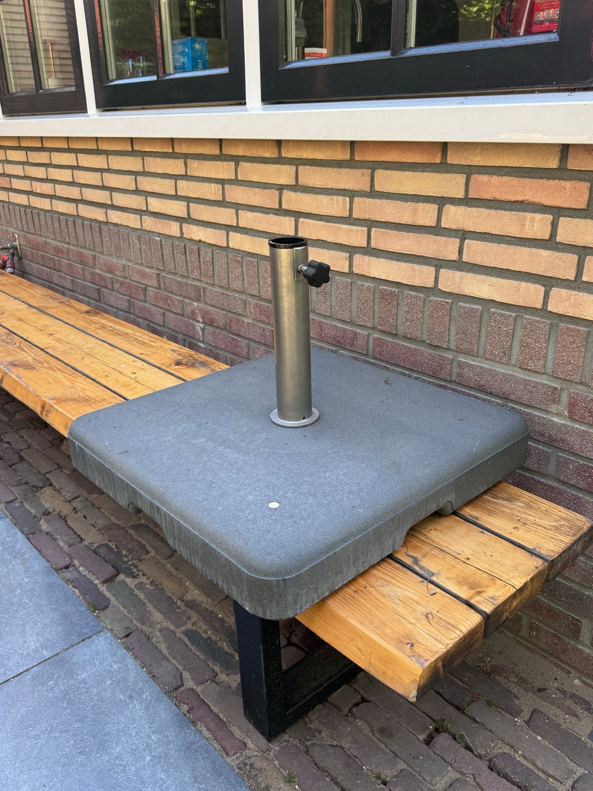 Zware vierkante beton parasolvoet 60kg - 25-55mm stok, Ophalen, Nieuw, Minder dan 1 meter, Parasolvoet