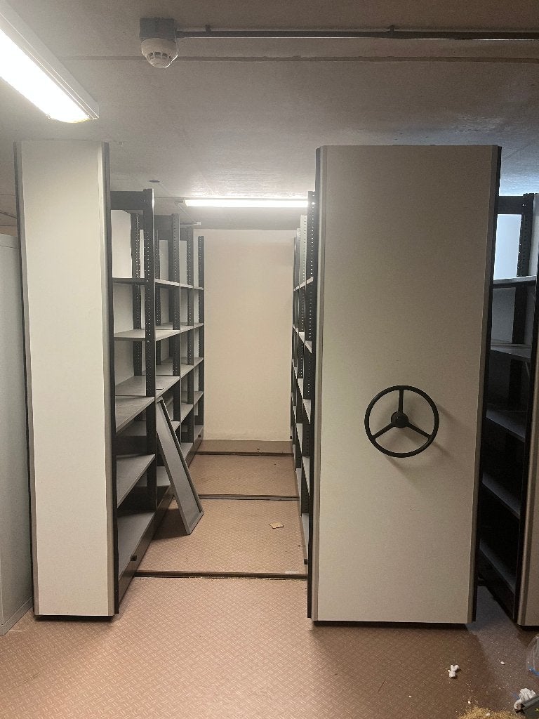 Foto 3 van verrijdbaar archiefsysteem in perfecte staat