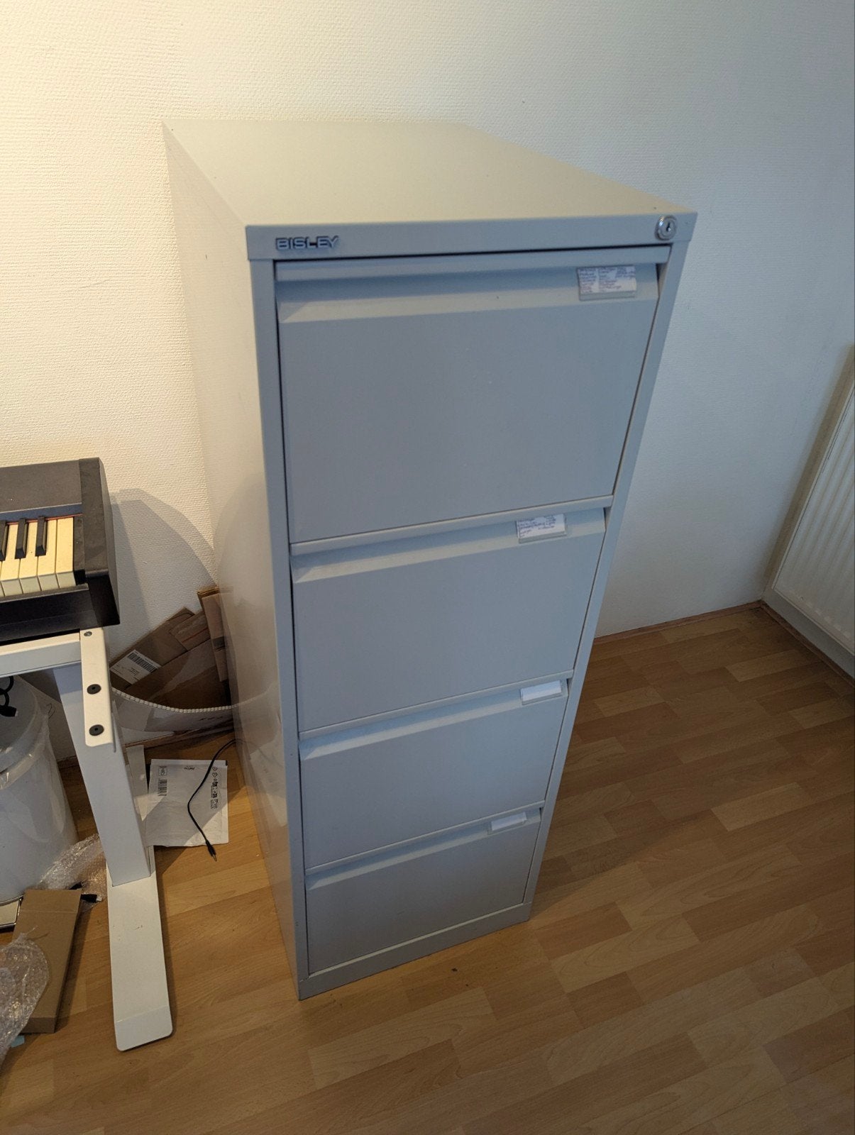 Bisley stalen archiefkast / ladekast met 4 lades, Ophalen, Minder dan 50 cm, Gebruikt, 100 tot 150 cm