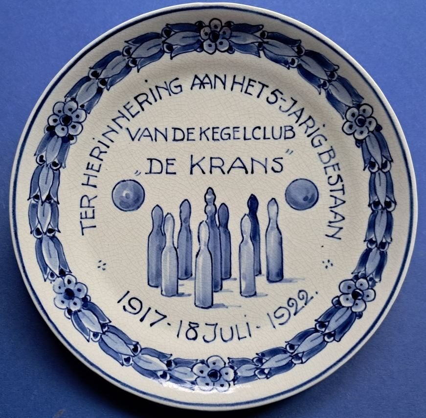 Porceleyne Fles 1922 Kegelclub De Krans Schiedam 18cm (1), Ophalen of Verzenden